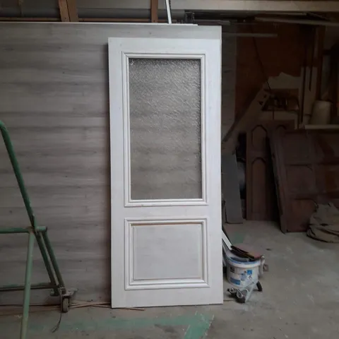 VB Renovatie project — Deuren en Poorten